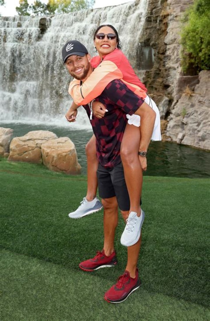 Ayesha Curry, Stephen Curry's Wife, Shares Swimsuit Photo From Jamaica