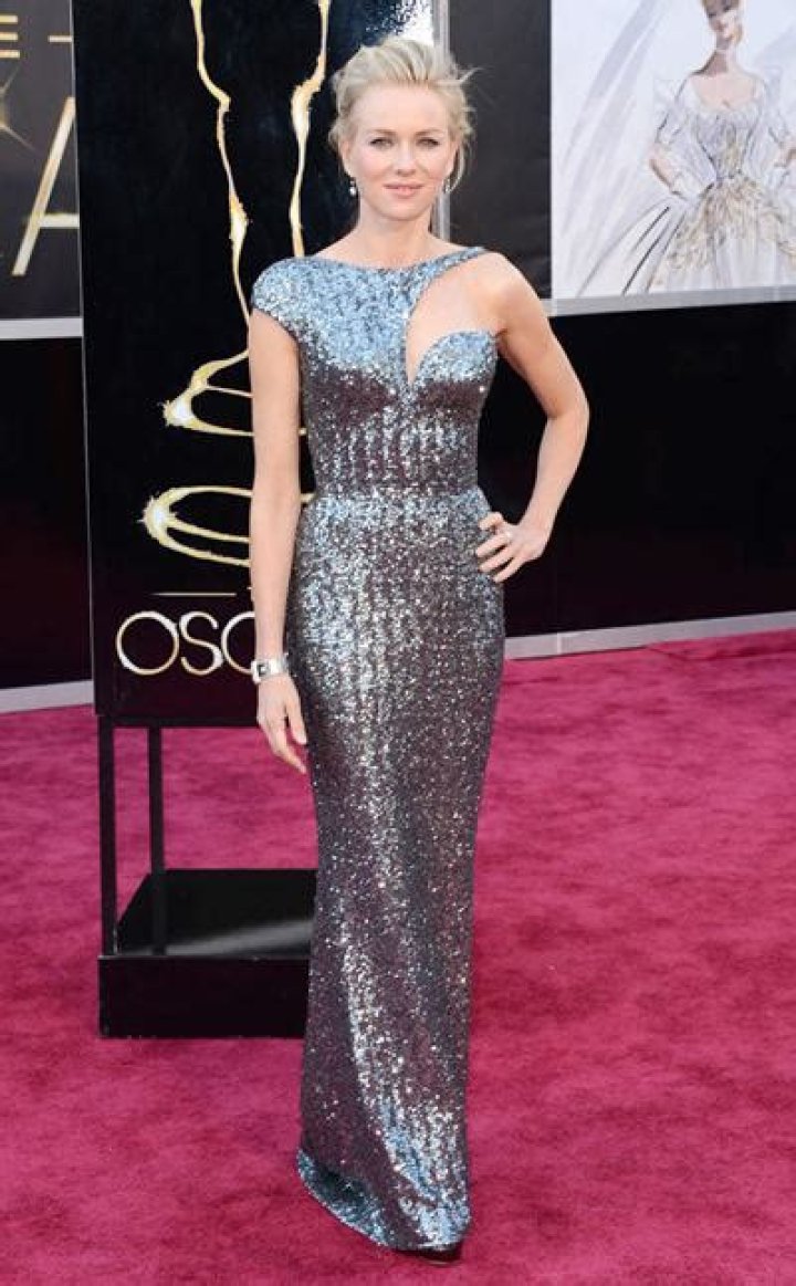 Best Academy Awards Dresses of all Time, Most Famous Oscars Red Carpet Looks Pictures