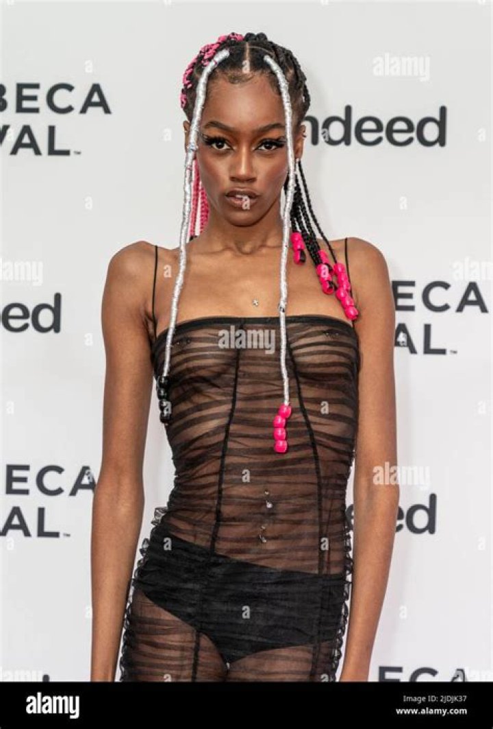 Gracie Marie Bradley Wiki, Age, Boyfriend, Height, Net Worth & More