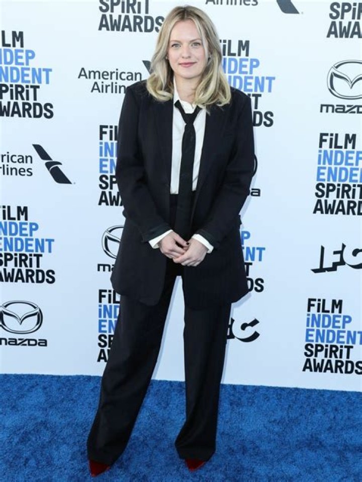 Hannah Einbinder Body Measurements Height Weight Shoe Size