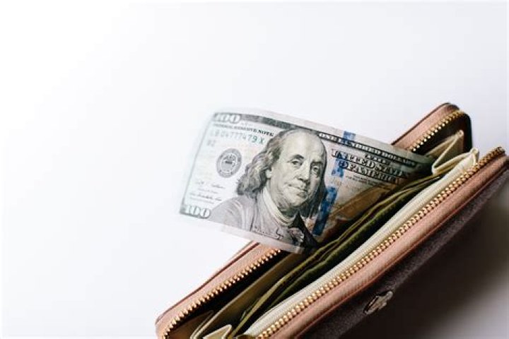 
How Much Money Does Katherine Kelly Lang Make? Latest Income Salary
