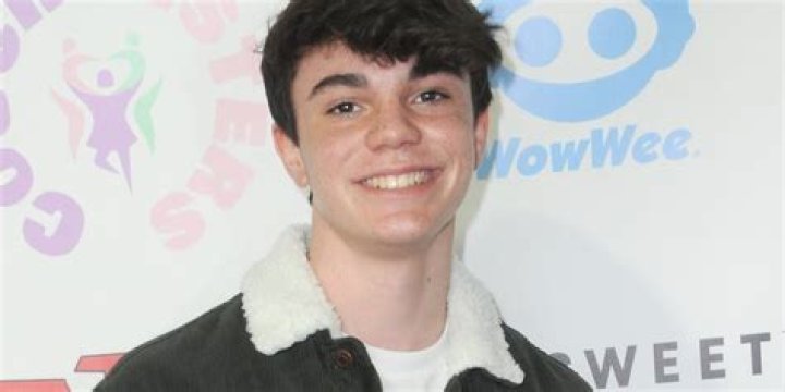 Jentzen Ramirez Biography, Wiki, Girlfriend, Height, Age & More