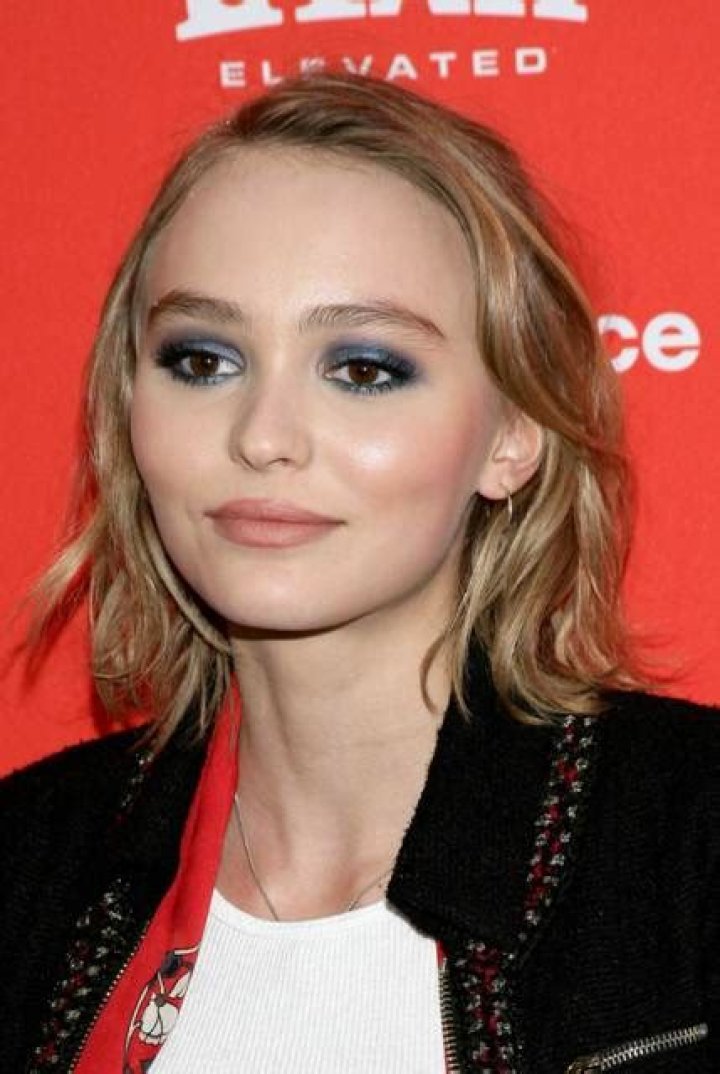Lily-Rose Depp Bra Size, Age, Weight, Height, Measurements