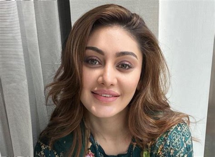 Shefali Jariwala in Bathing Suit Shares "Summer Mood" — Celebwell