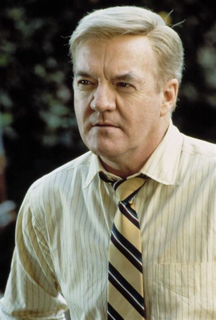 Richard Herd Wiki, Death, Wife, Net Worth, Height, Weight, Biography & More