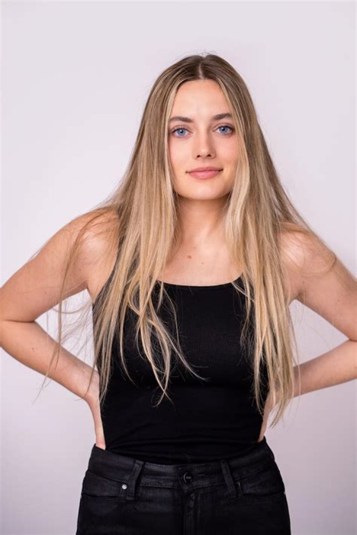 Sabrina Haskett Wiki, Boyfriend, Age, Net worth, Height & Facts